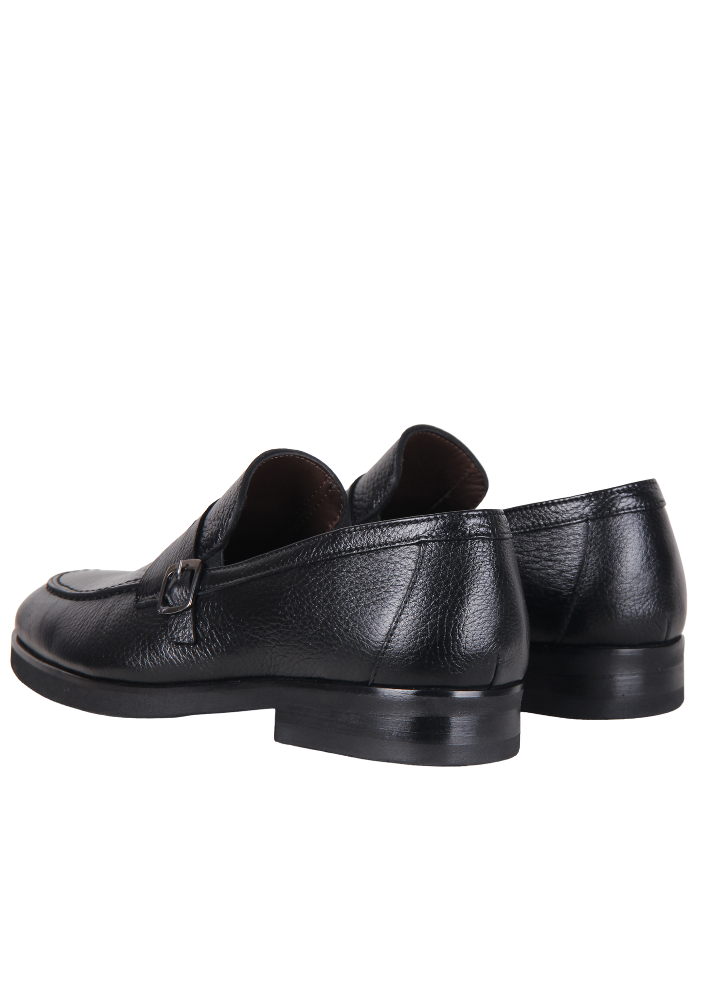 Классические черные туфли-лоферы с пряжкой