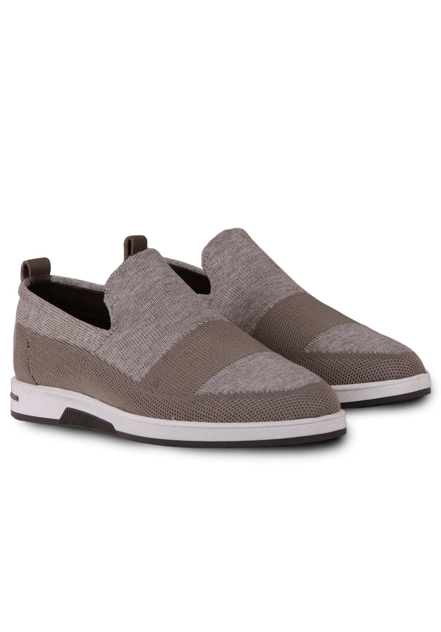 Beige slip-on knit shoes