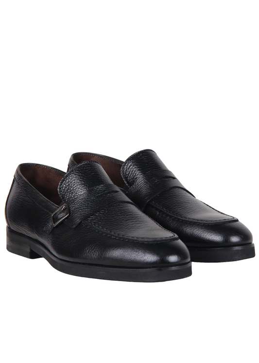 Классические черные туфли-лоферы с пряжкой