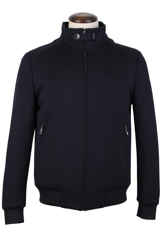 Куртка на молнии с высоким воротом