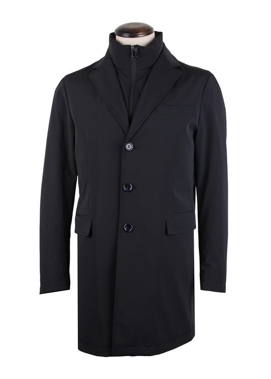 Длинная черная куртка