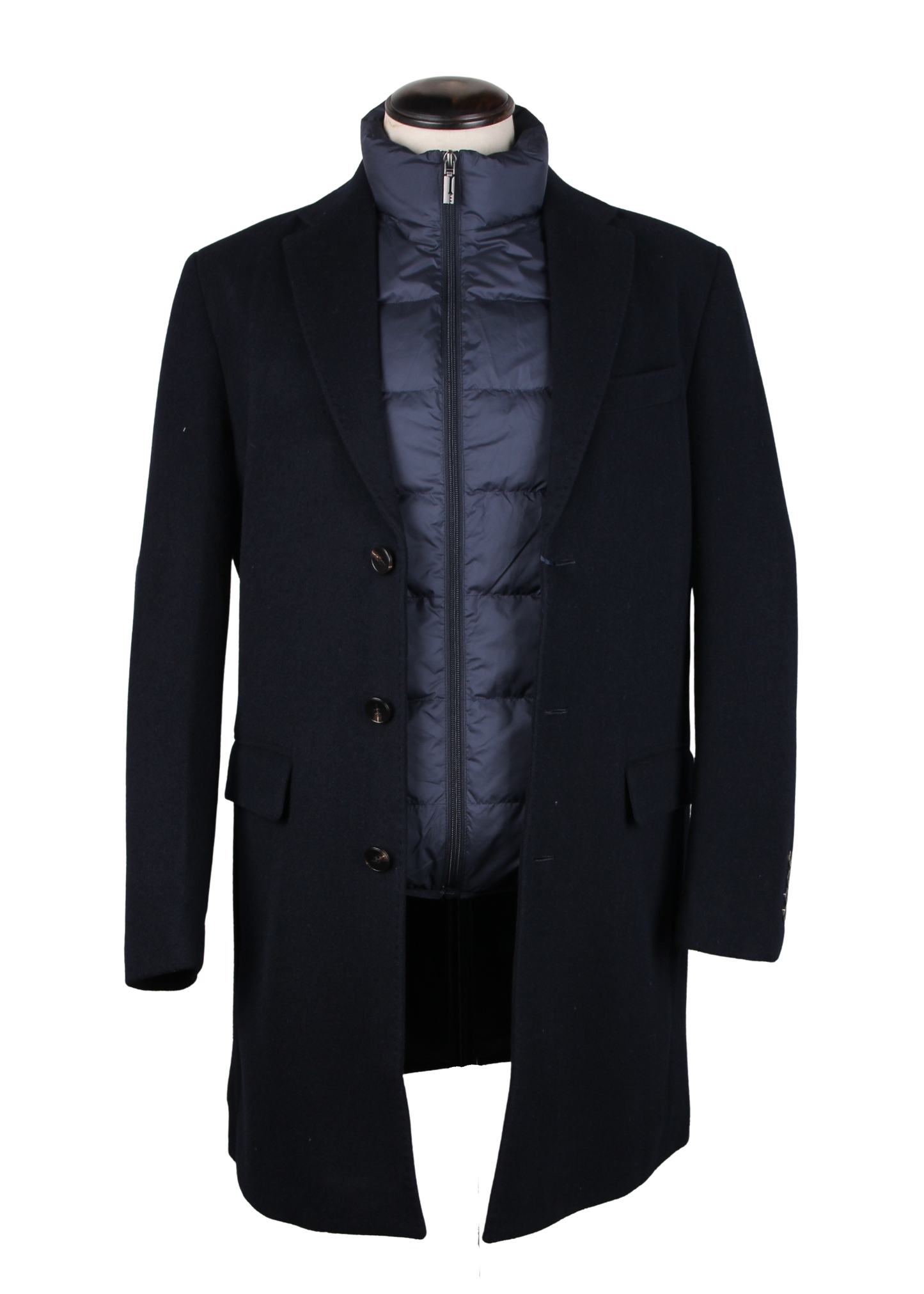 Темно-синее пальто