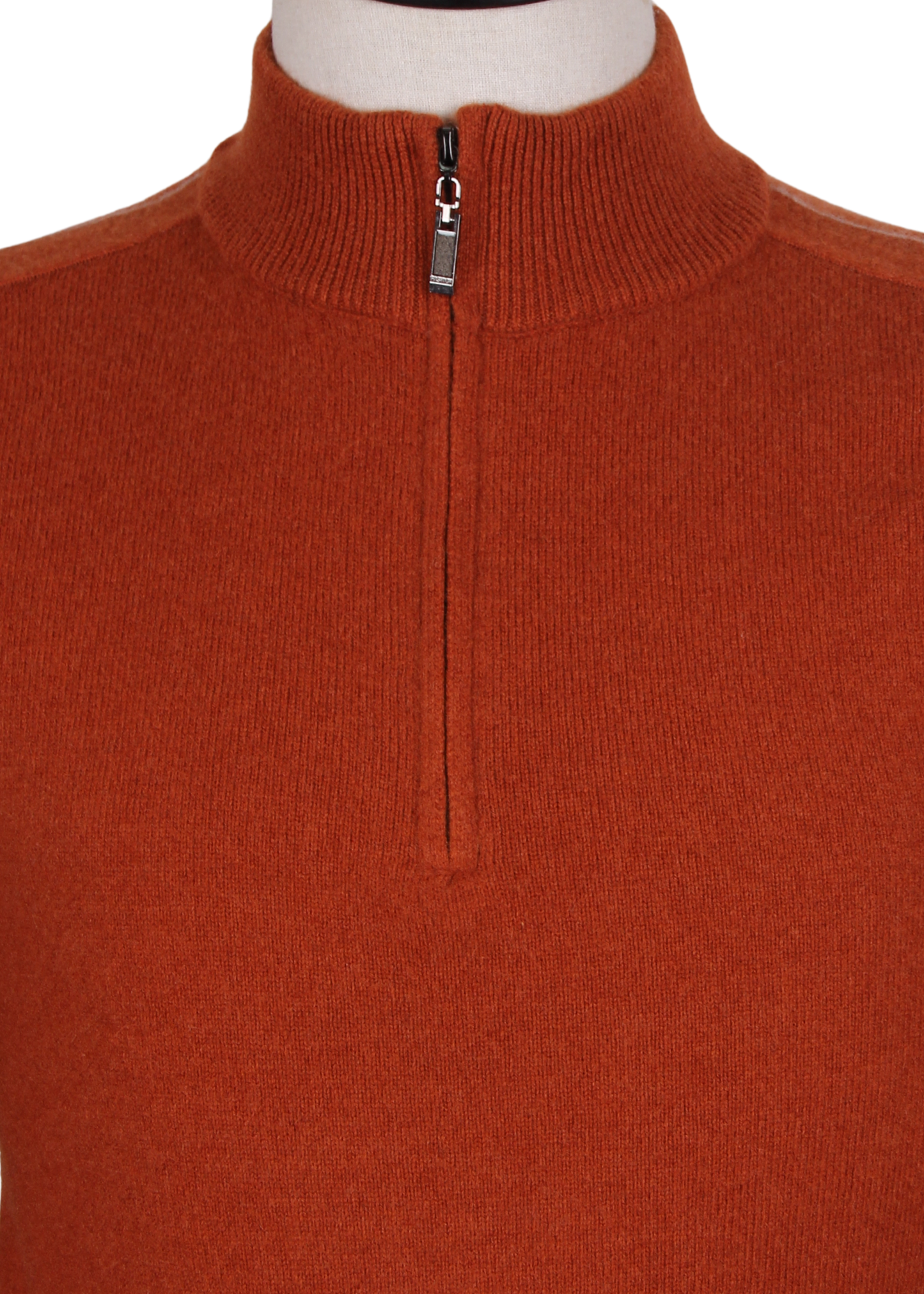 Свитер с полумолнией