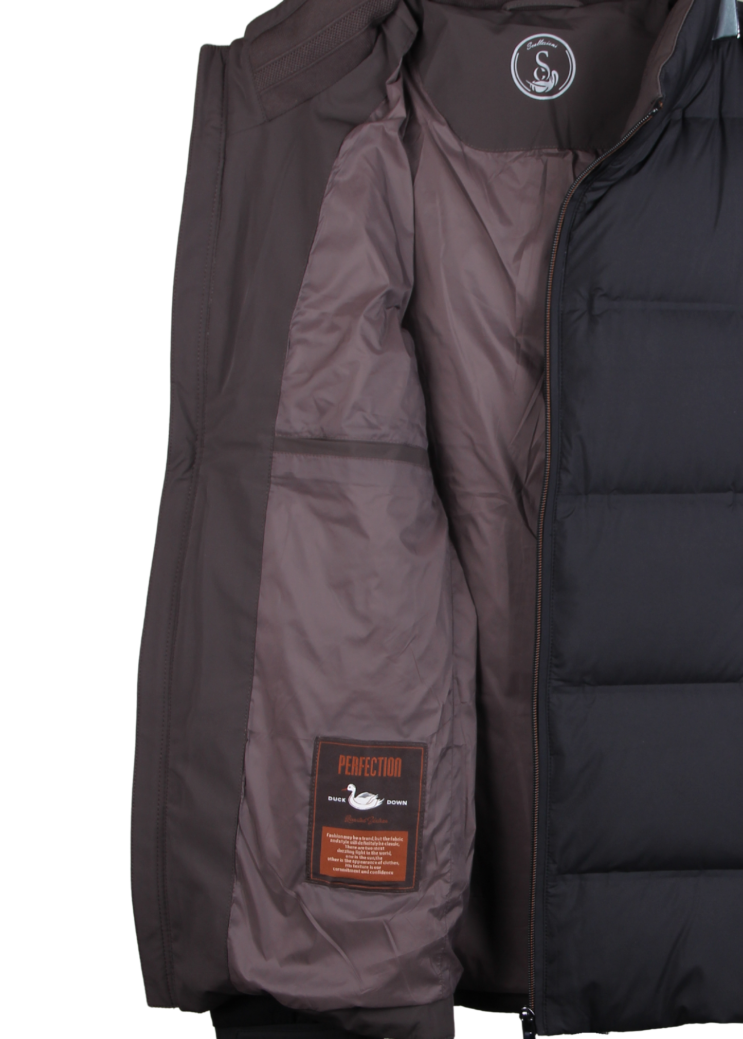 Черная пуховая куртка