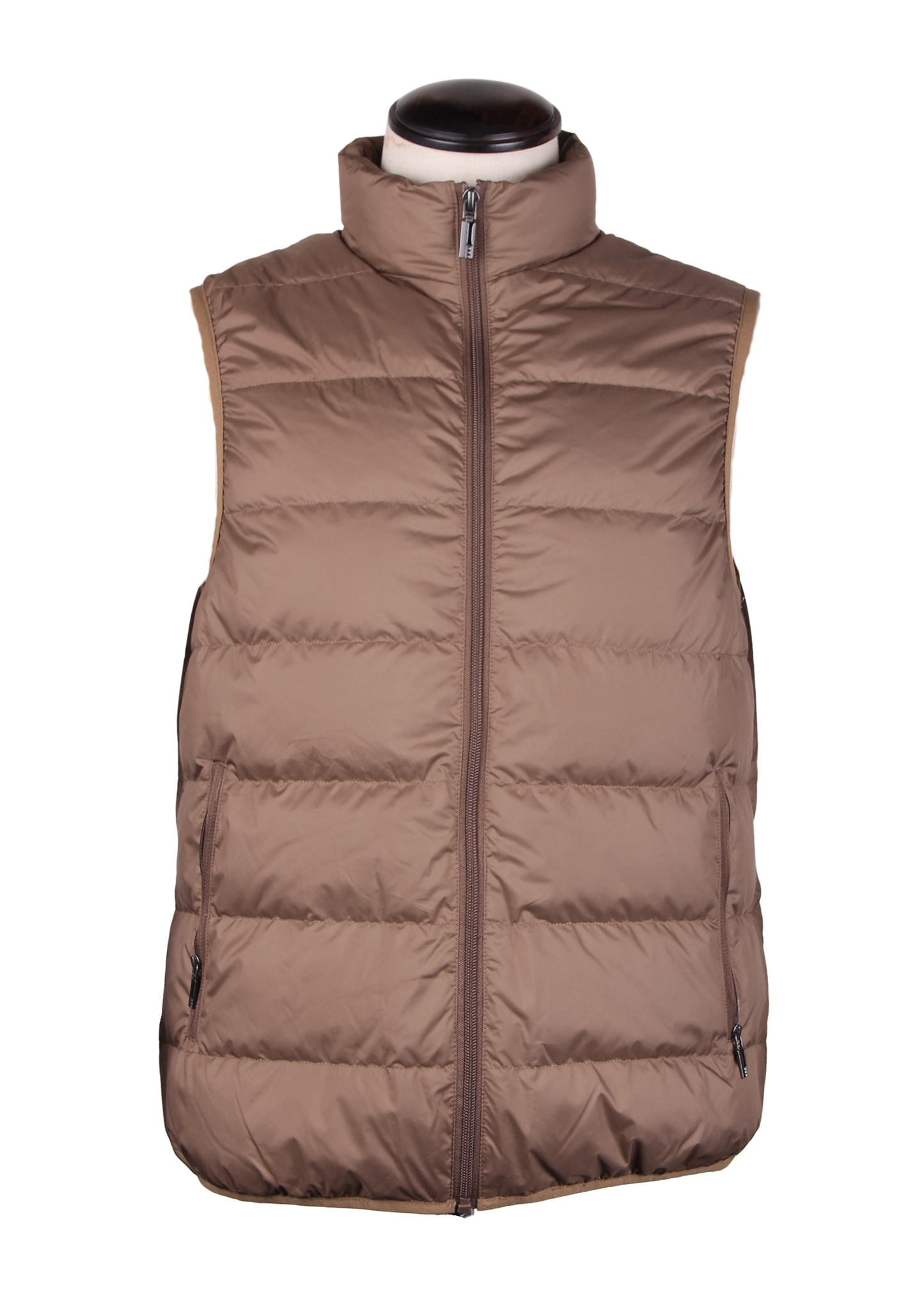 Коричневое пальто