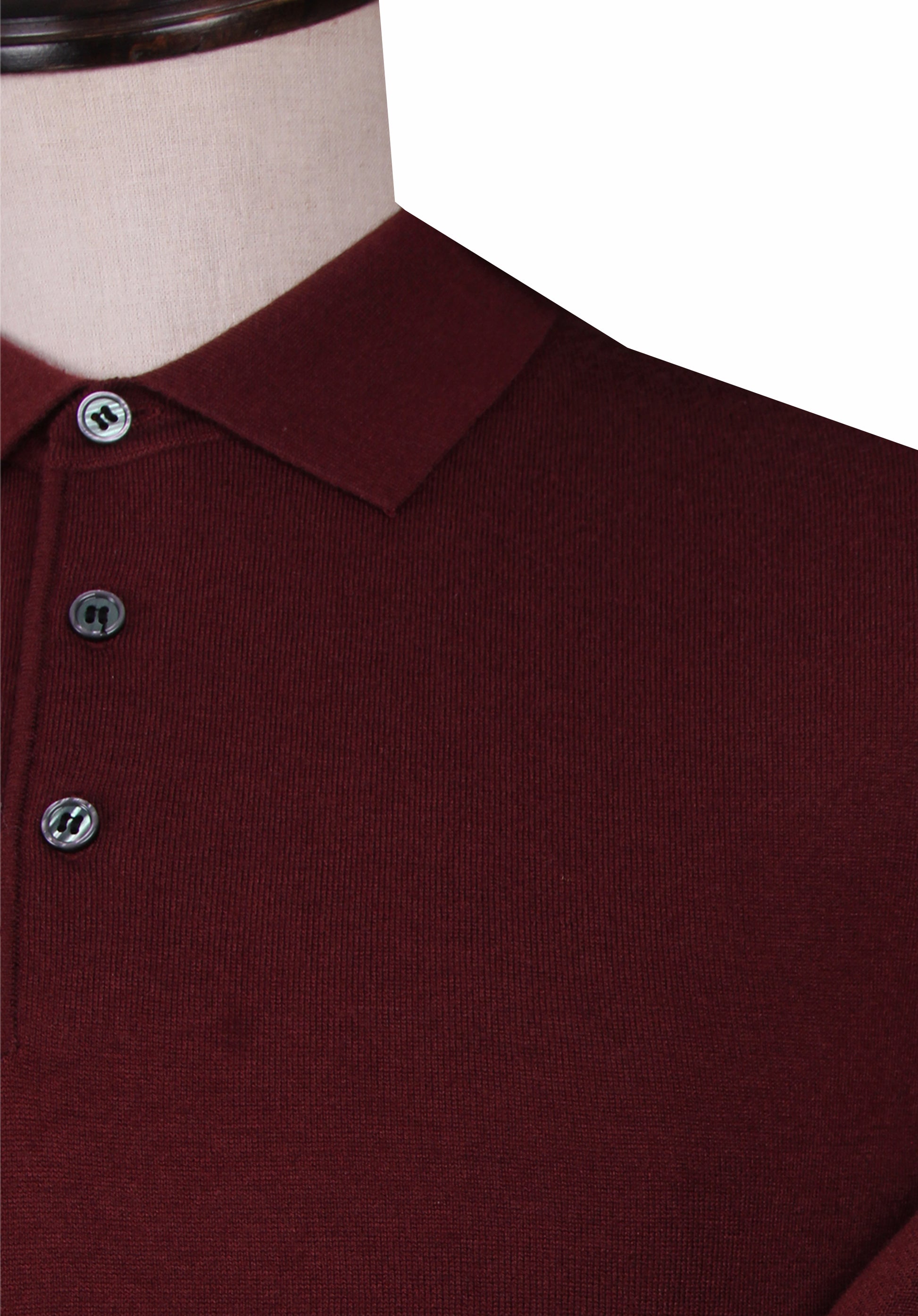 Issiq Ryazan kaltaklari ot ustida sikishadi Big Pussies ni onlayn tomosha qiling